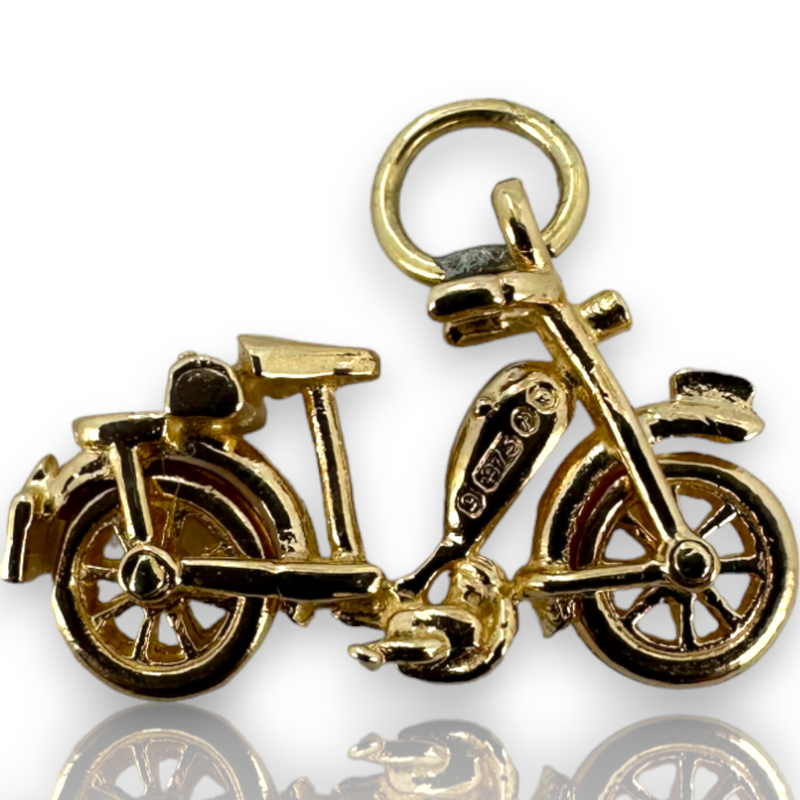 Vintage Motorbike Motorcycle Movable Wheels 9KT 375 Yellow Gold Charm Pendant