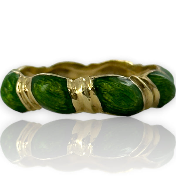 Vintage 1960s Handmade Solid 14kt Yellow Gold and Pristine Green Enamel Twist Stackable Ring Accent 5mm Band Size 8