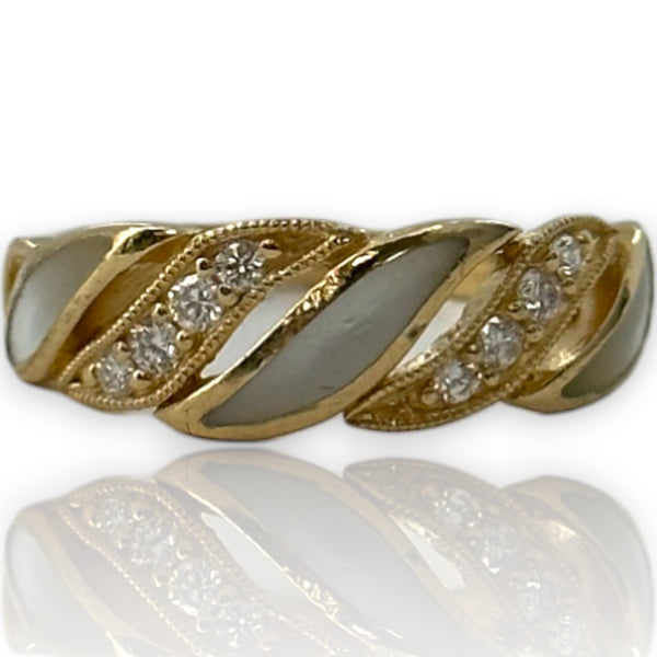 KABANA Mother of Pearl and White Diamond Wavy 6.5mm Band Fashion Ring Size 5 Solid 14kt Yellow Gold