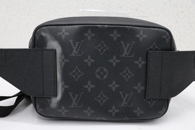 Louis Vuitton Outdoor BumBag Monogram Taigarama Black