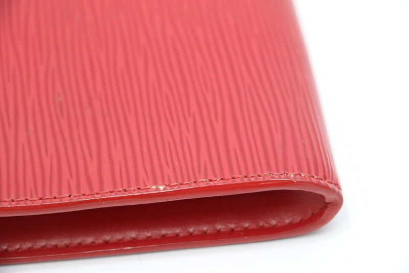 Louis Vuitton Epi Leather Red Pochette AR1004