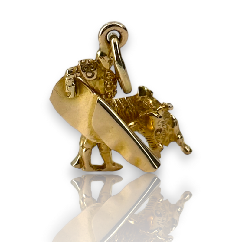 Matador Bull Fighter 14k 585 Yellow Gold Charm Pendant Abstract